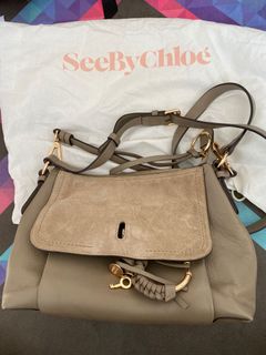 （分類：）位於 。 由 aacheungg 提交（商品編號 1052619073，圖片 1）。簡介： 。