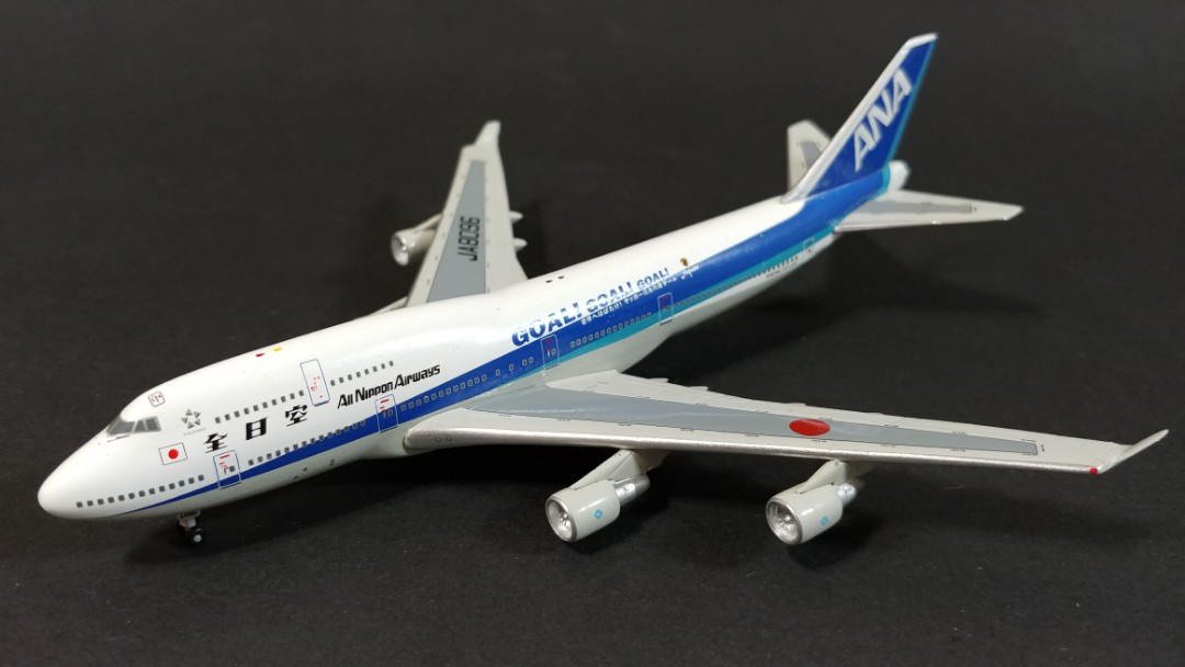 (二手有瑕疵) 1:400 全日空ANA All Nippon Airways Boeing 747-400 