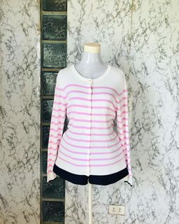(Category: ) located in . Submitted by _brandsforless_ (Listing ID 1052738307, Image 1). Description: .