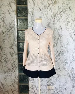 (Category: ) located in . Submitted by _brandsforless_ (Listing ID 1052737440, Image 1). Description: .