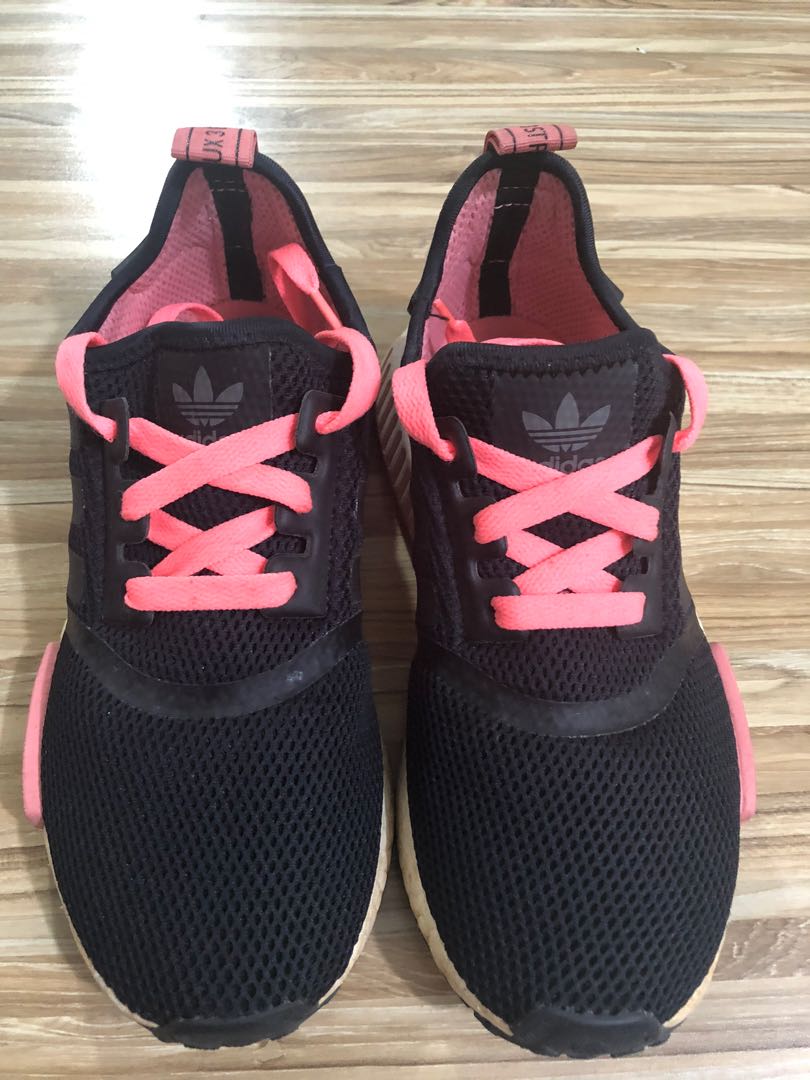 Adidas w nmd deals r1 peach pink s75234
