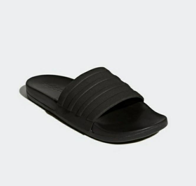 Adilette on sale all black