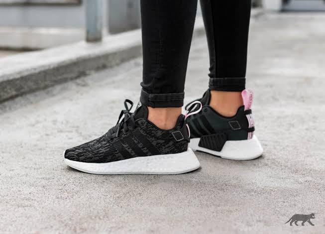 white and pink nmd womens