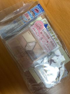 （分類：）位於 。 由 cheaplenggood 提交（商品編號 1052742390，圖片 1）。簡介： 。
