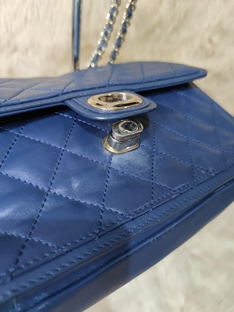 Dissona Italy chain two-way sling bag, Luxury, Bags & Wallets on Carousell