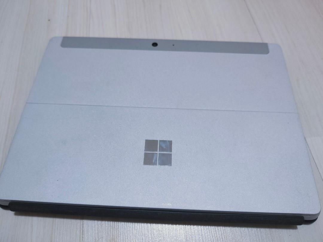 Microsoft Surface Go (Good condition 8/10) Extended 3 years warranty