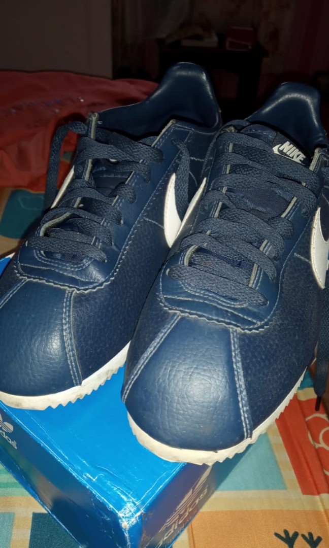 navy blue cortez shoes