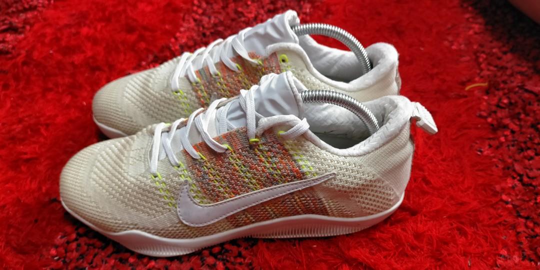 Nike Kobe 11 Elite Low 4KB White Horse 824463 199 7.5uk Men s Fashion Footwear Sneakers on Carousell