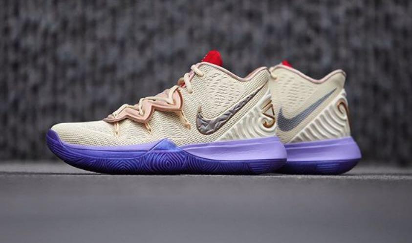 Kyrie top 6 ikhet