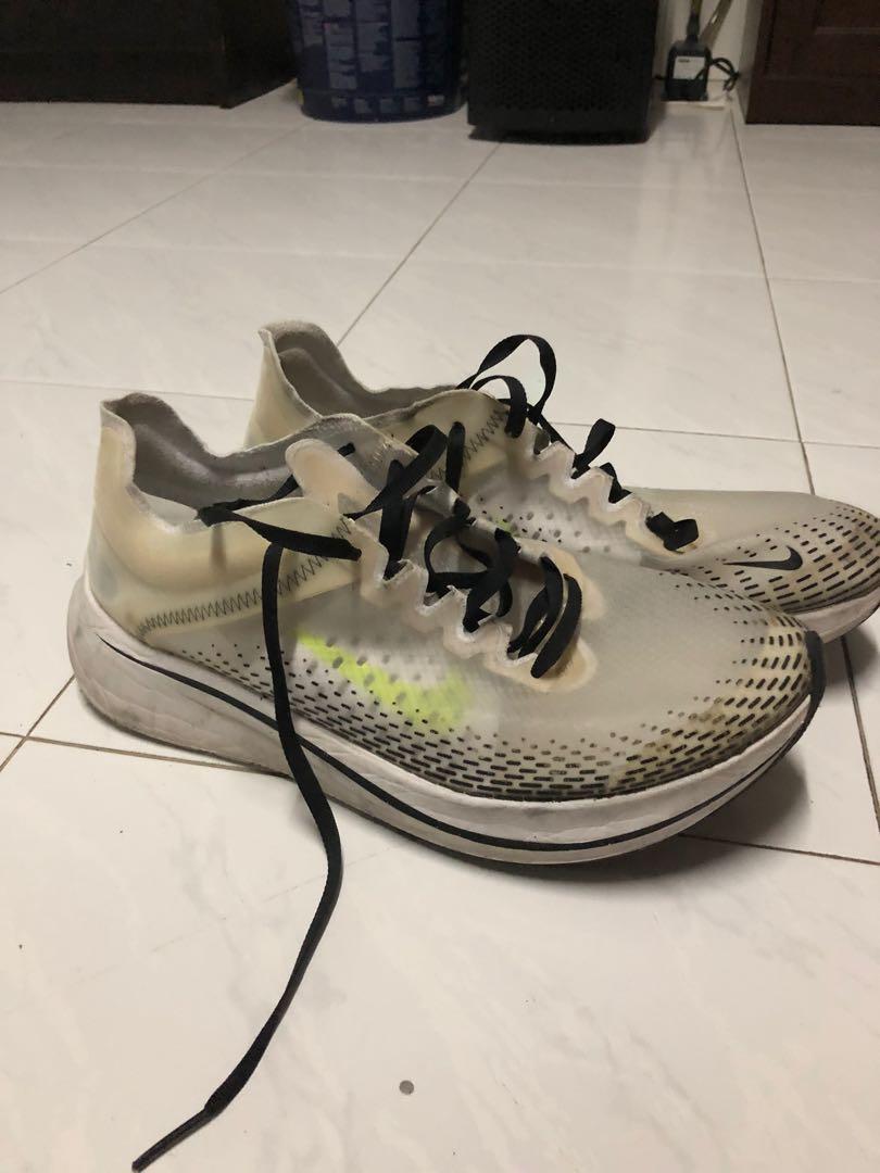 Nike zoom fly sp fast Men s Fashion Footwear Sneakers on Carousell