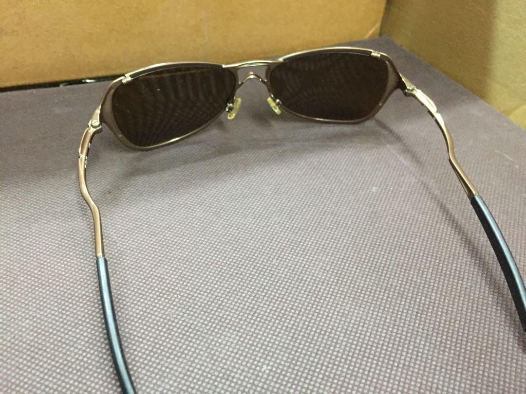 Oakley Felon brown sunglasses, Men's Fashion, Watches & Accessories,  Sunglasses & Eyewear on Carousell