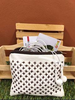 Pouch #GivingWeekSG