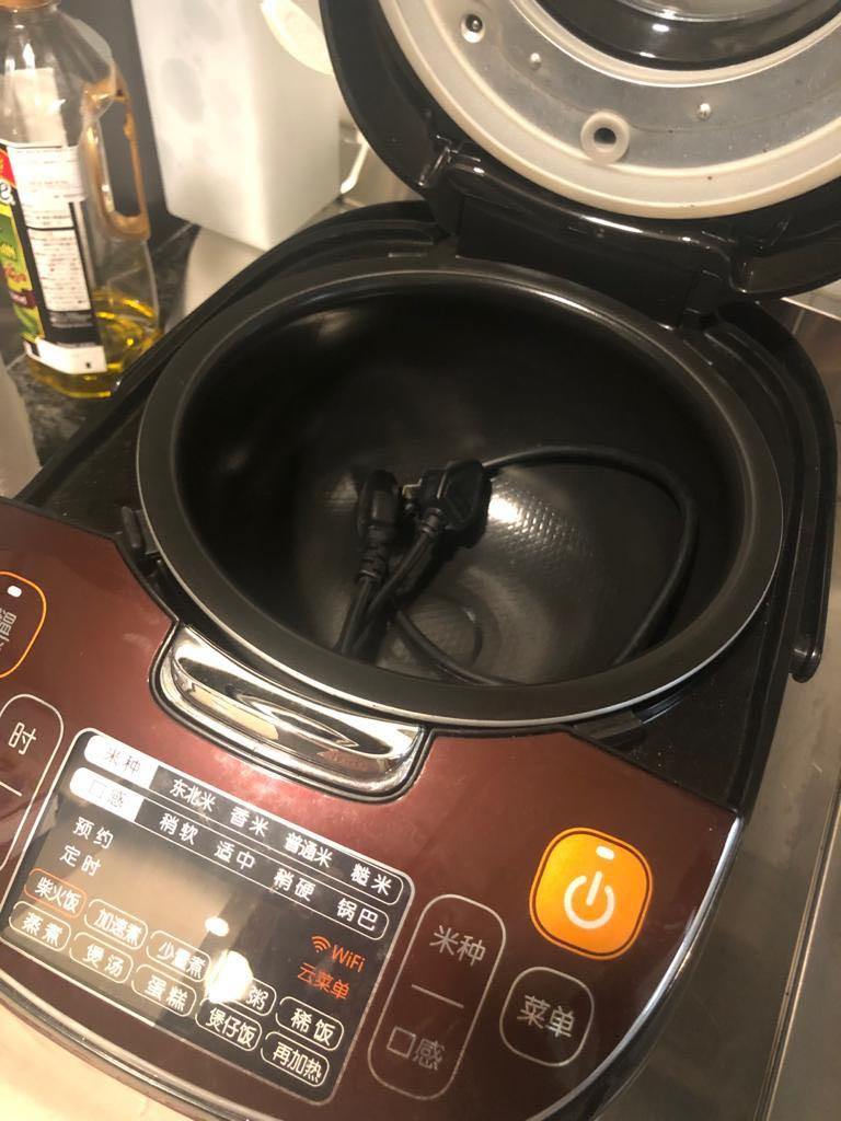 Rice cooker and steamer wifi enabled, TV & Home Appliances, Kitchen