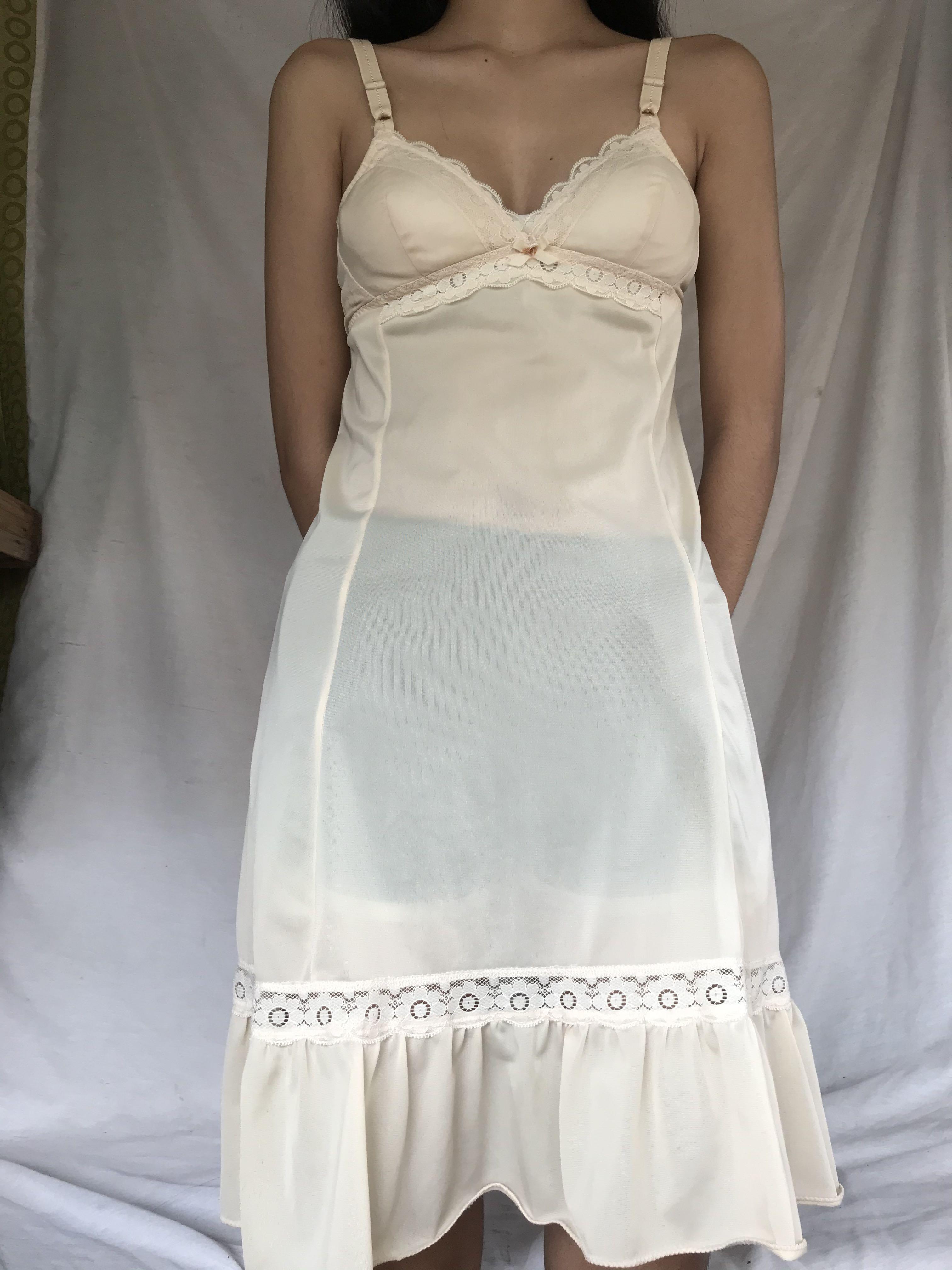 slip_lingerie_dress__nighties_1606700598_fa134c7a_progressive.jpg