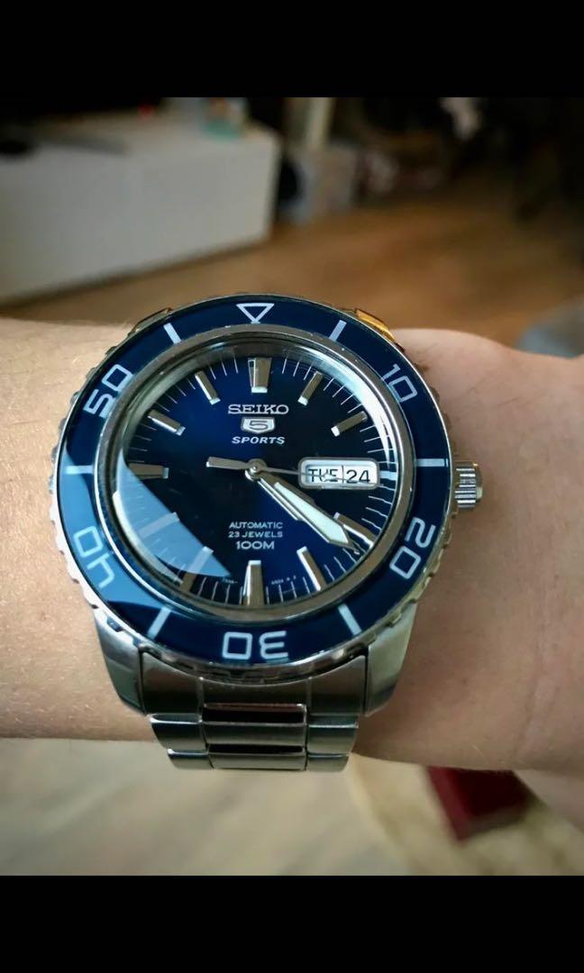 SNZH53 - Seiko Blue Dial Fifty Five Fanthoms, Men's Fashion, Watches &  Accessories, Watches on Carousell