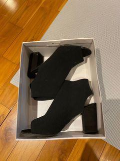 Steve Madden booties size 7