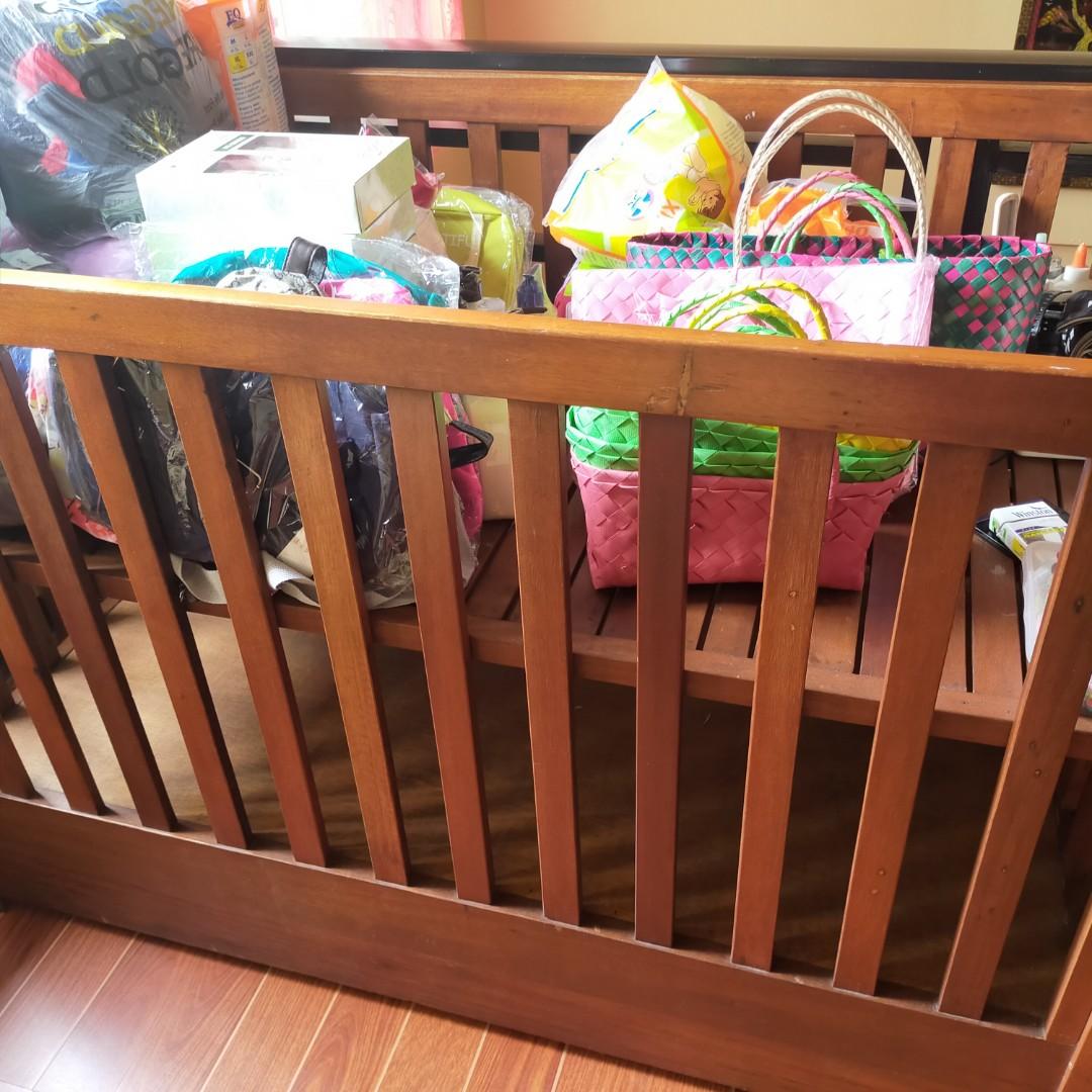Nara bassinet store