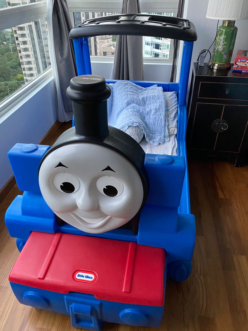 Thomas the train toddler bed, Babies & Kids, Infant Playtime on Carousell