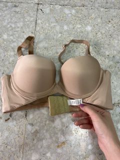 (Category: ) located in . Submitted by angxllingg (Listing ID 1052662578, Image 1). Description: .