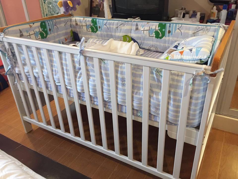 used white crib