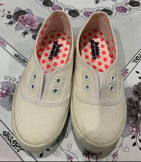 used white slip on vans