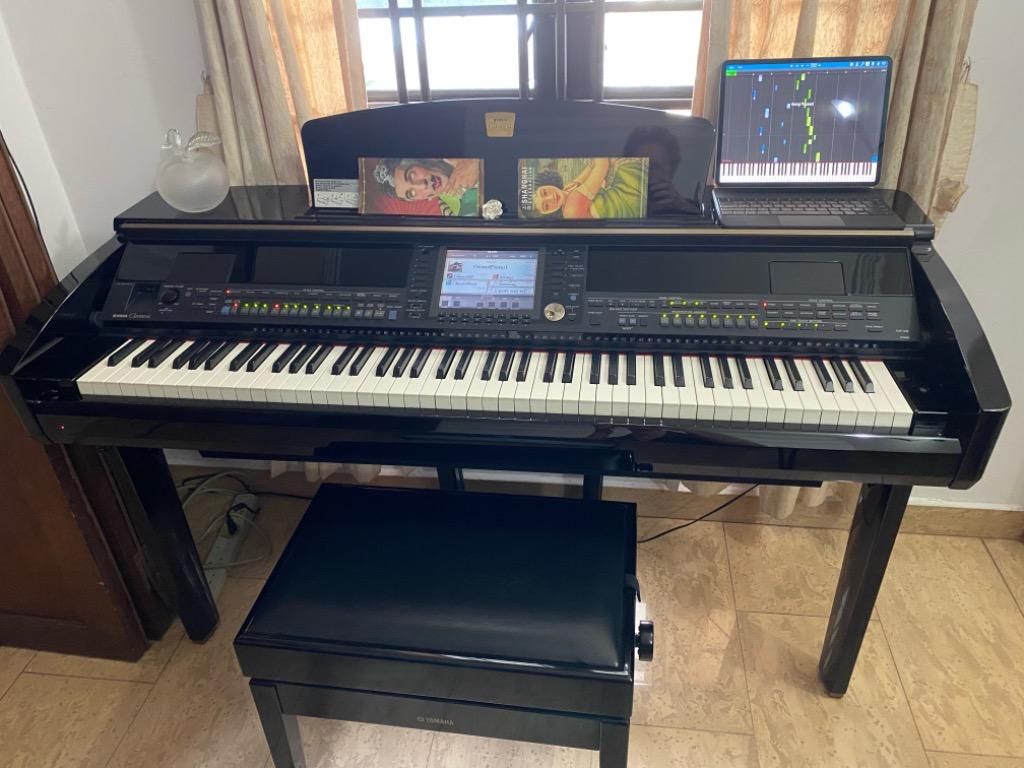 Yamaha top cvp 409