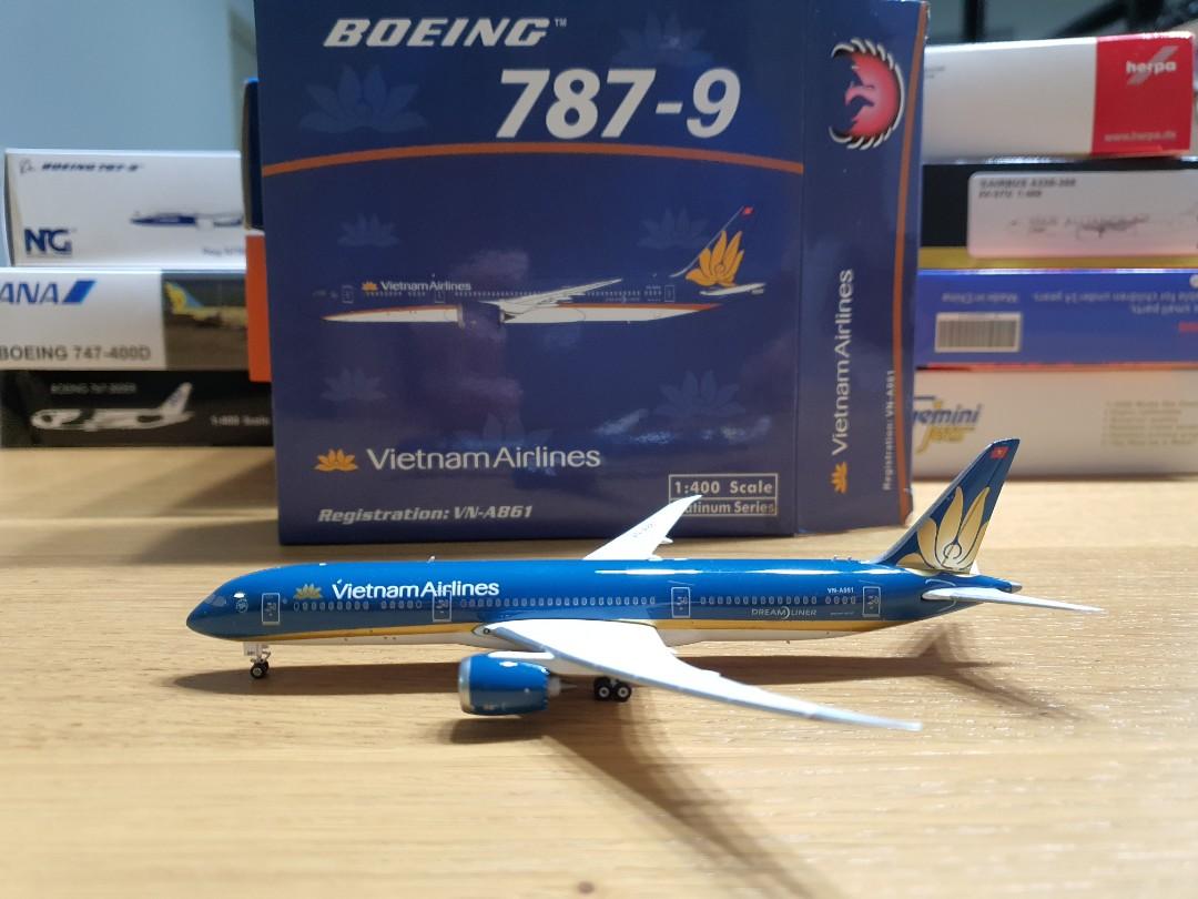 1/400 Phoenix Vietnam Airlines 787-9 VN-A861