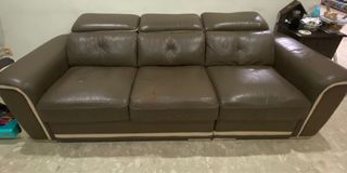 (Category: ) located in . Submitted by feeder.sg (Listing ID 1046822958, Image 1). Description: .