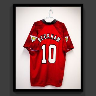 曼聯 Manchester United 99 Beckham 碧咸, 運動產品, 運動衫 - Carousell