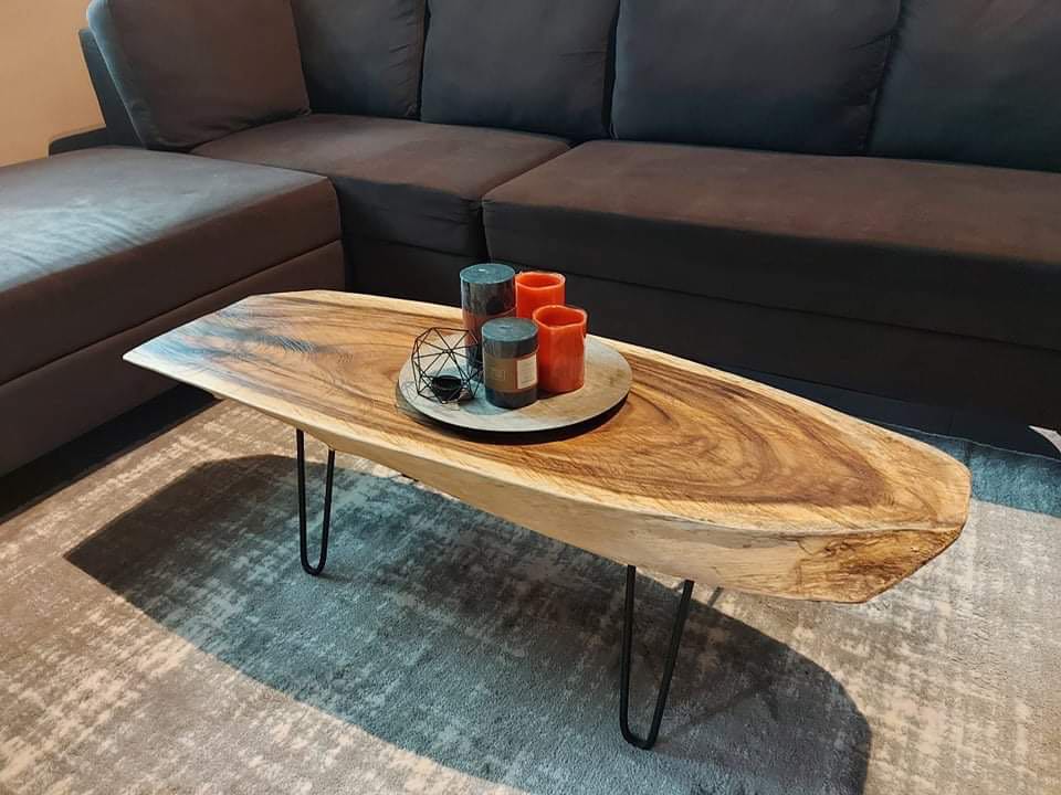 Live edge clearance center table
