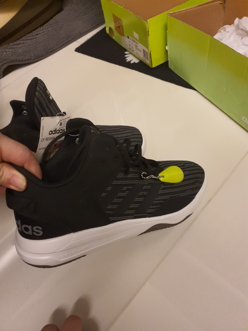 adidas ne