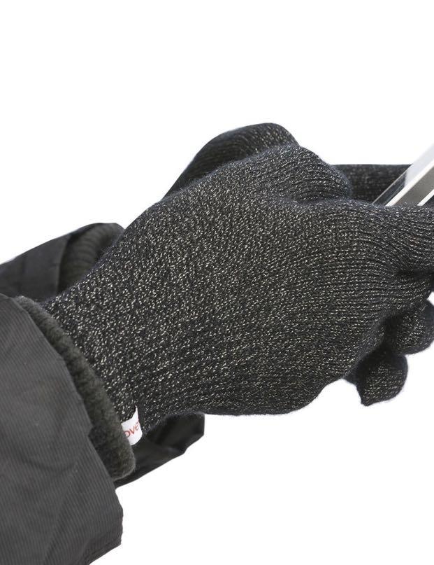 Agloves Sport - Touchscreen gloves black with silver threads (Category: Activewear) located in Mandaluyong City. Submitted by doodlecloud (Listing ID 1046828794, Image 2). Description: Brand New with tag. Authentic silver gloves Normal gloves don’t work on touchscreens. That’s why Agloves introduced revolutionary, 10-finger touch gloves that work on all screens: Phones, smart watches, tablets, activity trackers, trackpads. Pickup: SM Light Boni S