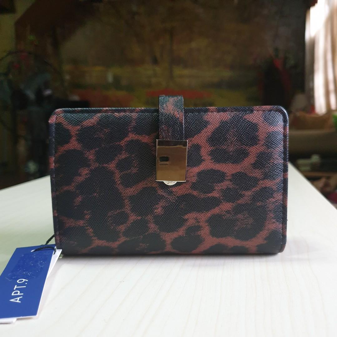 apt 9 wallets