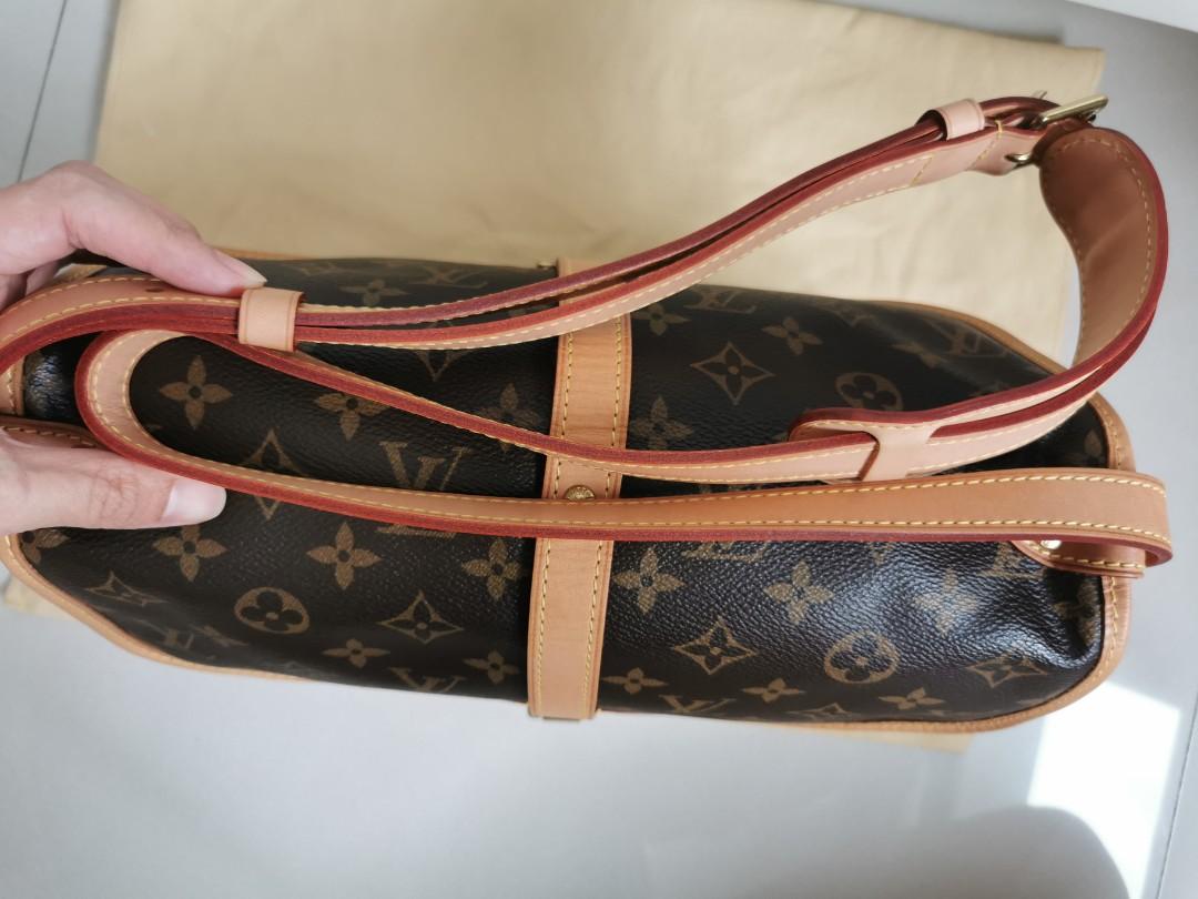 LOUIS VUITTON SAUMUR MM HANDBAG REVIEW! 