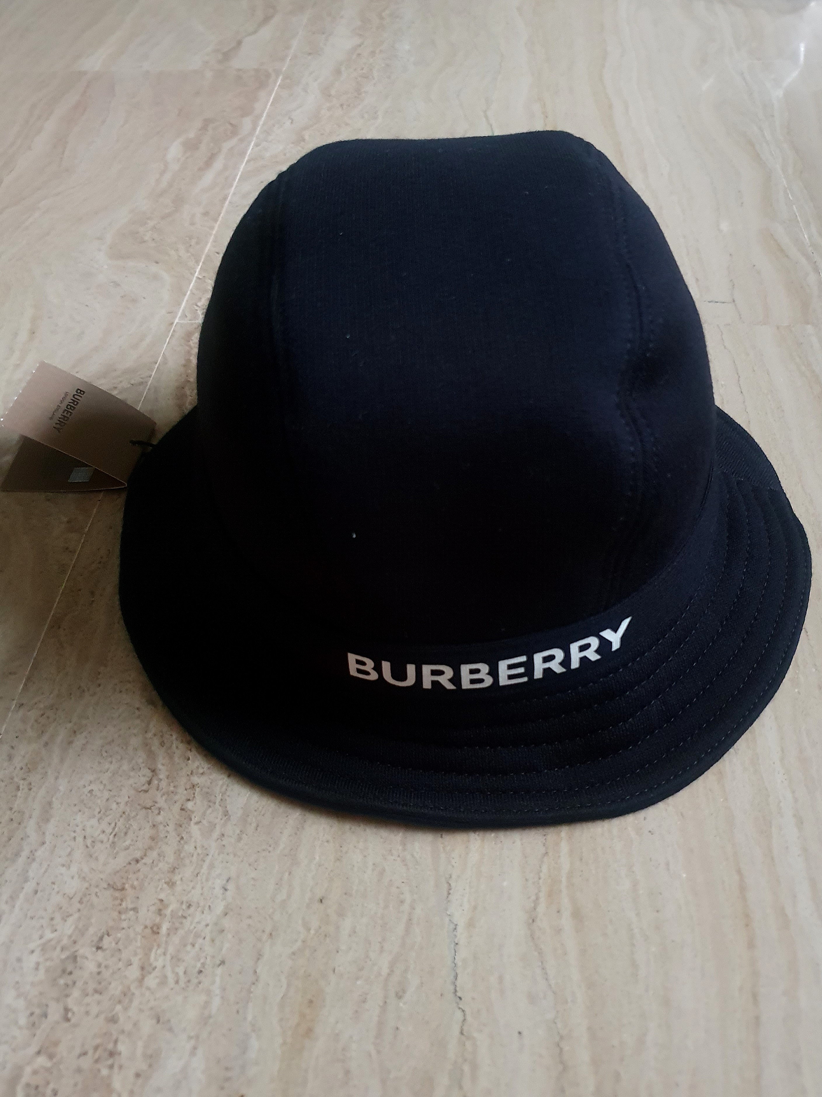 burberry logo hat