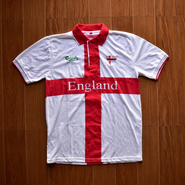 Carlsberg polo sales