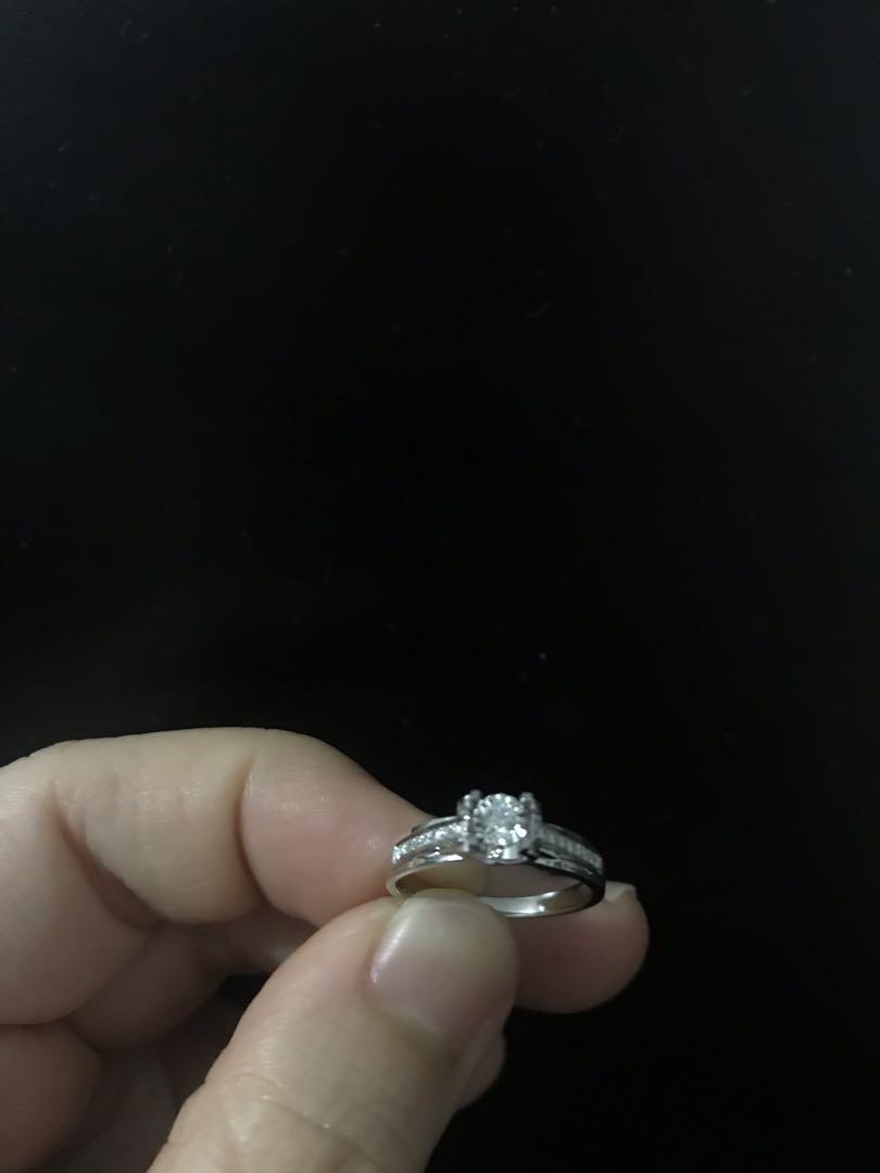 Pinctada engagement ring best sale