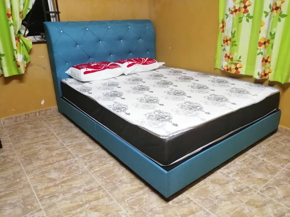 Harga katil outlet divan king size