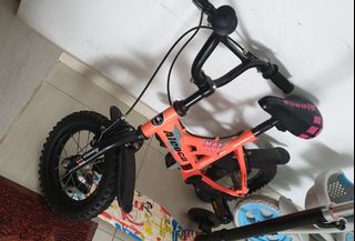 (Category: ) located in . Submitted by sant7 (Listing ID 1046711130, Image 1). Description: .