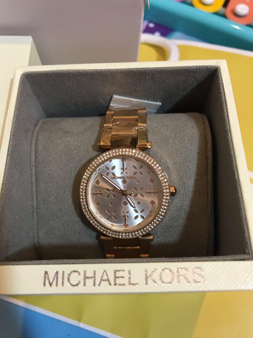Pawnshop accepting shop michael kors watch