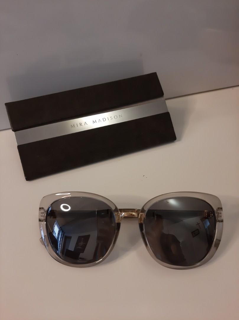 Mira hotsell madison sunglasses