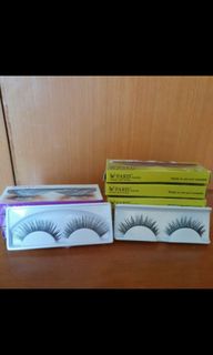 (Kategori: ) berada di . Dikirim oleh allique (ID iklan 1046704292, Gambar 1). Deskripsi: .