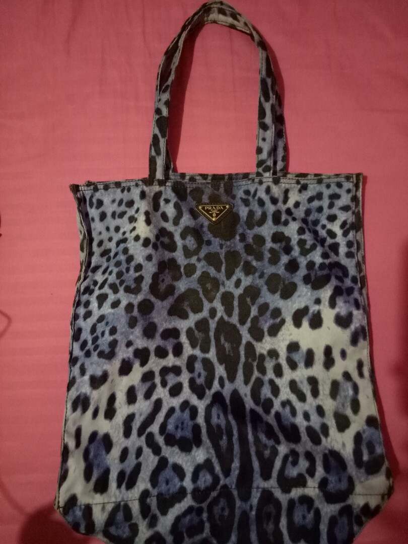 prada large tote