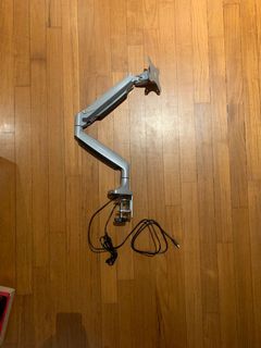 (Category: ) located in . Submitted by uuwhysee (Listing ID 1046817914, Image 1). Description: .