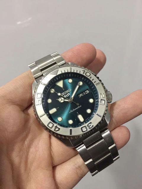Seiko 5kx emerald Yachtmaster mod, Men's Fashion, Watches & Accessories,  Watches on Carousell