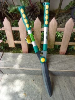 (Category: ) located in . Submitted by gardenntools (Listing ID 1046794149, Image 1). Description: .