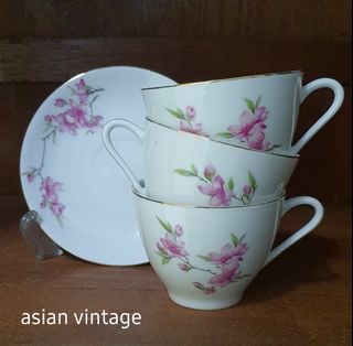 (Category: ) located in . Submitted by asianvintage (Listing ID 1046740492, Image 1). Description: .