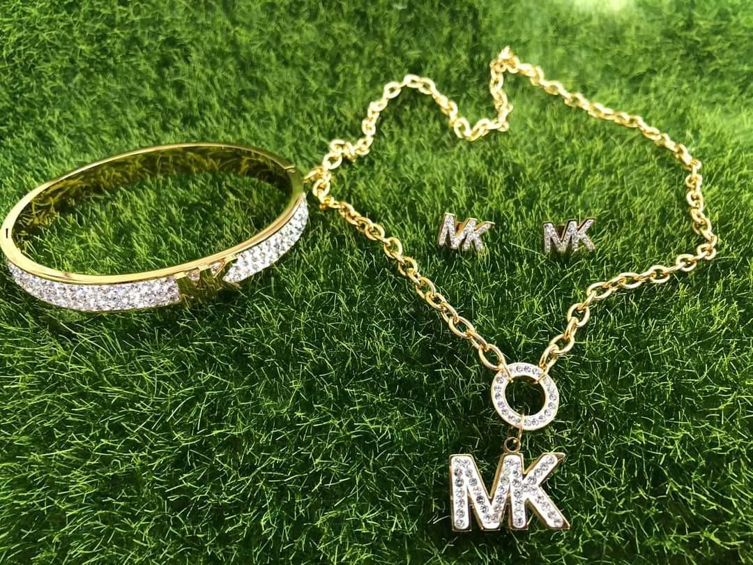 Set of Mk Jewelry Women s Fashion Jewelry Organizers Necklaces on Carousell