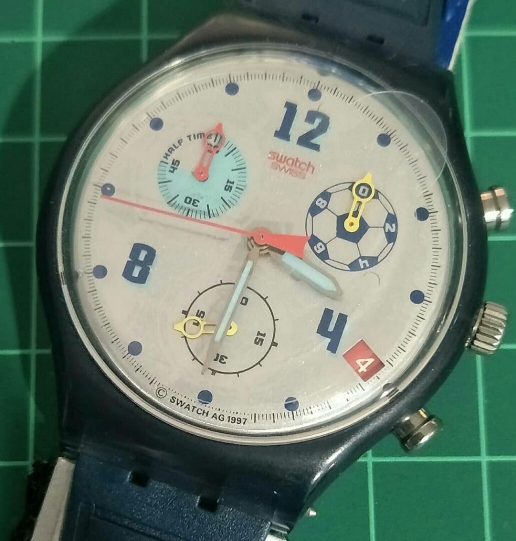 SWATCH CHRONOGRAPH GOOOAL, Men's Fashion, Watches on Carousell