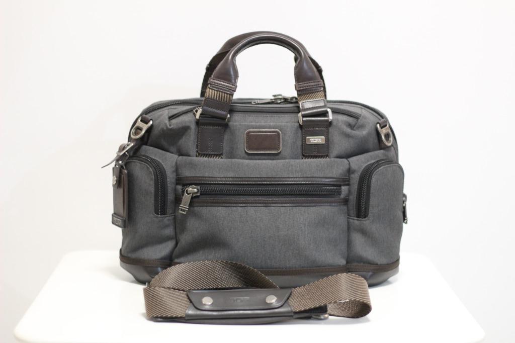 tumi alpha bravo brooks slim brief